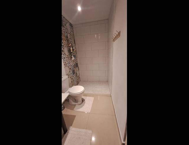 1 BEDROOM PROPERTY TO RENT IN MEREWENT